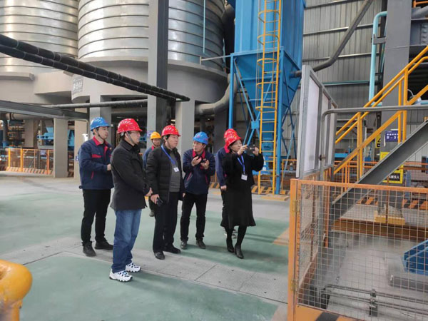 省标准化评审组到公司开展评审工作 省标准化评审组到公司开展评审工作