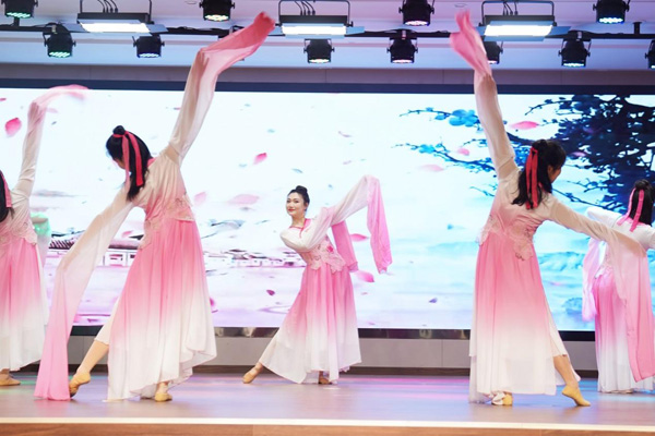 公司举办元宵节系列活动 公司举办元宵节系列活动