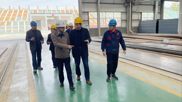 铜陵学院机械工程学院院长一行到公司参观交流 铜陵学院机械工程学院院长一行到公司参观交流