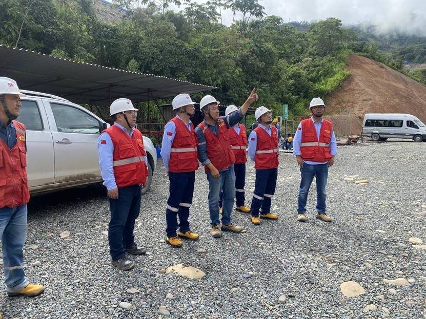 公司总经理到厄瓜多尔分公司调研指导工作 公司总经理到厄瓜多尔分公司调研指导工作